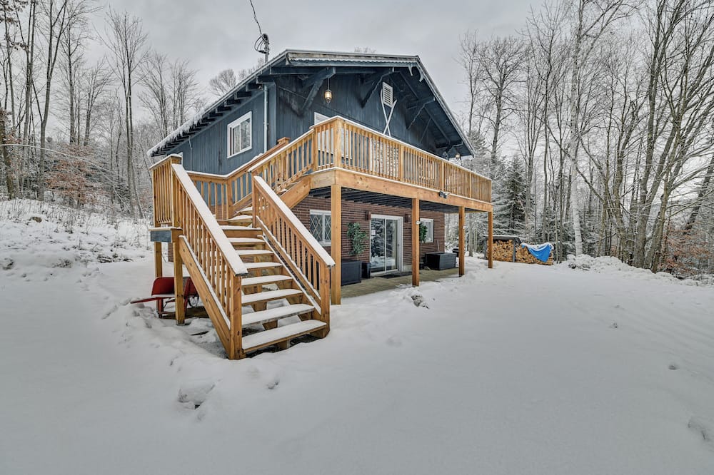North Creek Chalet w/ Fire Pit Near Gore Mountain! - Thirteenth Lake, NY