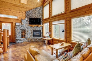 House (3 Bedrooms) | Front of property