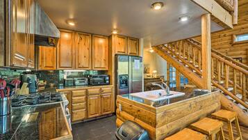 Talo (3 Bedrooms) | Sisätilat