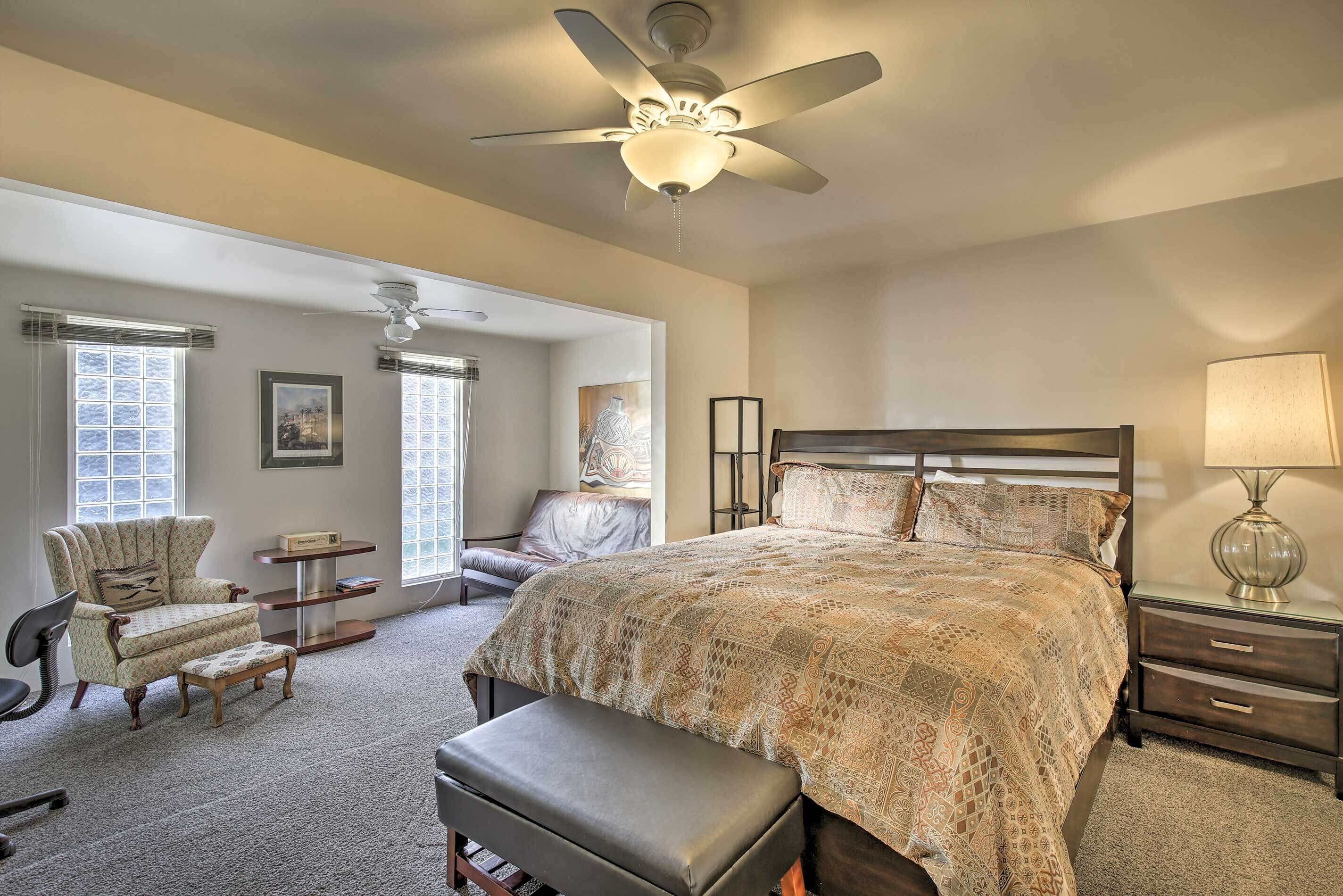 3 bedrooms, iron/ironing board, bed sheets