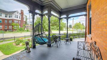 House (Multiple Bedrooms) | Interior