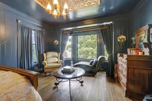 Casa (Multiple Bedrooms) | Interior