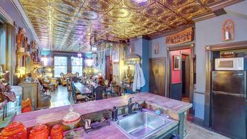 House (Multiple Bedrooms) | Interior