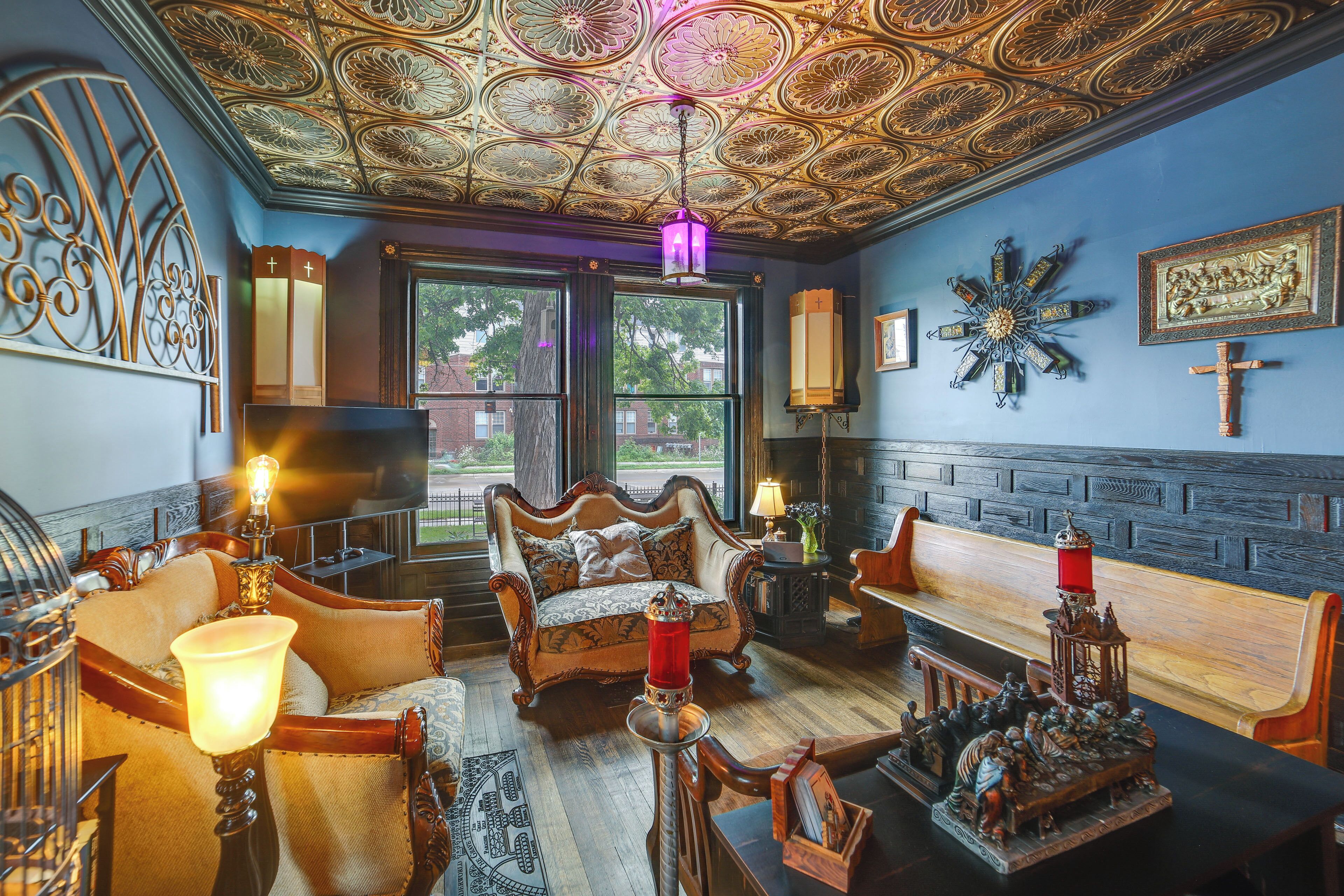 House (Multiple Bedrooms) | Interior