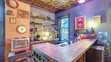 House (Multiple Bedrooms) | Interior