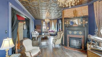 Nhà (Multiple Bedrooms) | Nội thất