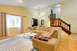 House (3 Bedrooms) | Interior - Cozy Cary Abode ~ 10 Mi to Downtown Raleigh! (Cary)