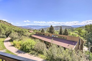 Apartment (3 Bedrooms) | Interior - Tasteful Snowmass Escape < 1 Mi to Slopes! (Snowmass Village)