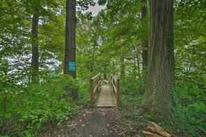 Interior - Lakeside Escape Steps to Lake Michigan Beach! (Lakeside)