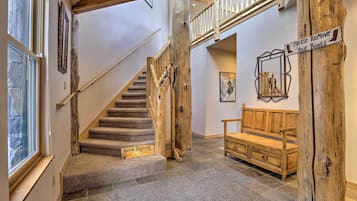 Nhà (4 Bedrooms) | Nội thất