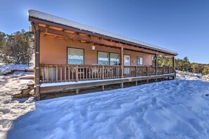 House (3 Bedrooms) | Interior - Cozy Ski Cabin w/ Deck Near Taos Ski Valley! (San Cristobal)