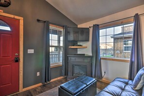 Apartment (0 Bedroom) | Interior