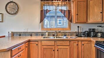 Apartment (0 Bedroom) | Interior