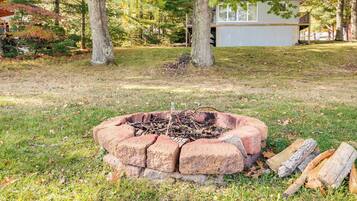 Cottage (2 Bedrooms) | Interior