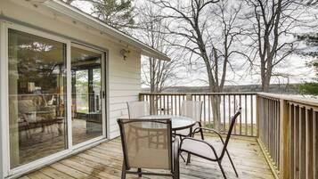 Cottage (2 Bedrooms) | Interior