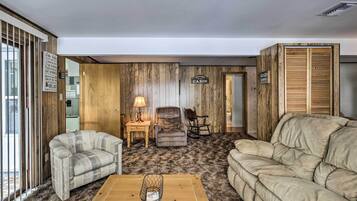 Cottage (2 Bedrooms) | Interior