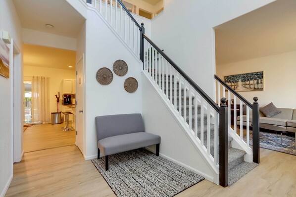 House (5 Bedrooms) | Interior - Spacious Thornton Home: 15 Mi to Downtown Denver! (Thornton)
