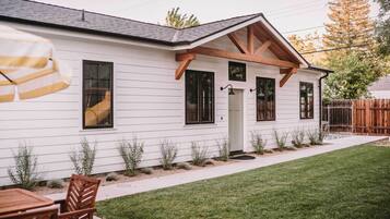 Rumah (2 Bedrooms) | Interior