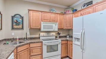 Apartment (2 Bedrooms) | Bahagian dalam