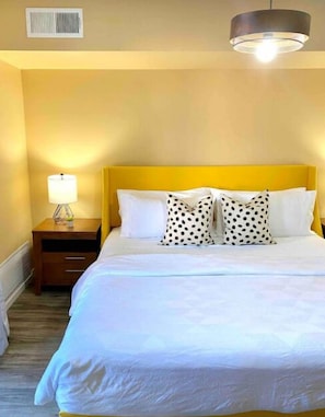 3 soverom, strykejern/-brett, wi-fi (inkludert) og sengetøy