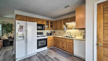 Rumah (2 Bedrooms) | Interior