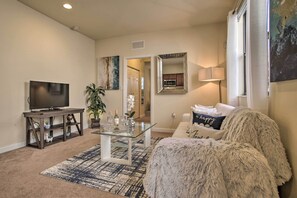 House (1 Bedroom) | Interior - Bright South Florida Getaway Near Parks & Bay (Princeton)