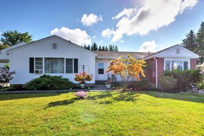 House (3 Bedrooms) | Front of property - Cozy Ellsworth Home w/ Yard, 15 Mi to Acadia! (Ellsworth)