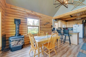 House (4 Bedrooms) | Interior - Soldotna Fishing Lodges w/ Dock on Kenai River! (Soldotna)