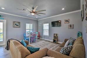 House (3 Bedrooms) | Interior - Walk to Shore: Crystal Beach Home w/ Deck + Grill! (Port Bolivar)