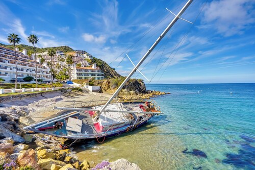 Gorgeous Catalina Island Condo With Golf Cart!