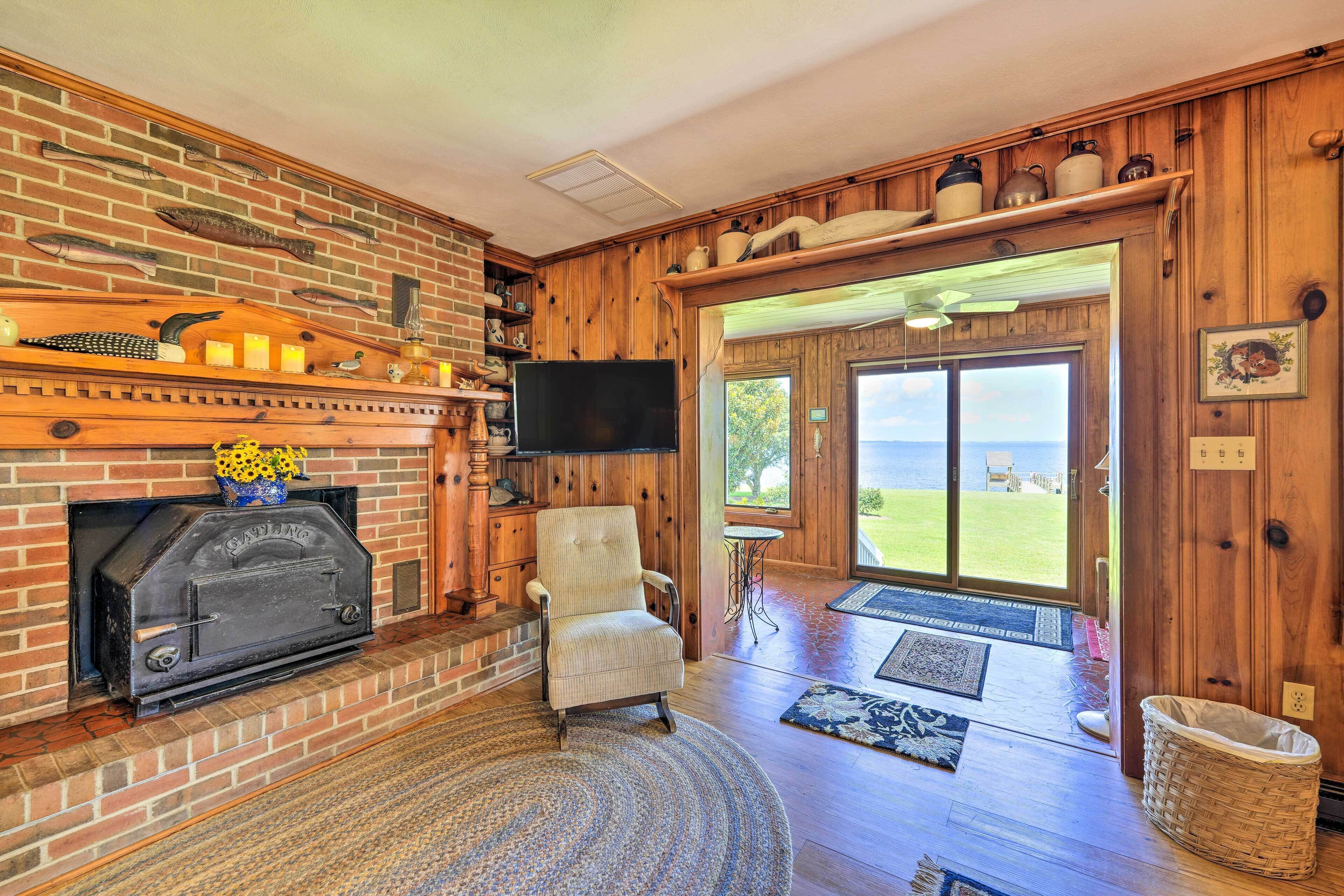 House (4 Bedrooms) | Interior