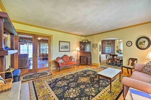 House (4 Bedrooms) | Interior - Family Getaway w/ Pier on Currituck Sound (Currituck)