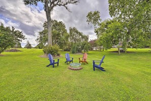 House (4 Bedrooms) | Interior - Family Getaway w/ Pier on Currituck Sound (Currituck)