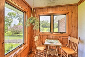 House (4 Bedrooms) | Interior - Family Getaway w/ Pier on Currituck Sound (Currituck)