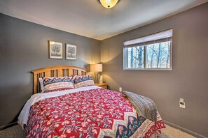 Cottage (2 Bedrooms) | Interior