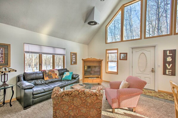 Cottage (2 Bedrooms) | Interior