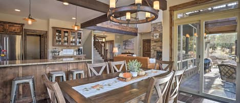 House (4 Bedrooms) | Interior
