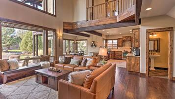 House (4 Bedrooms) | Interior