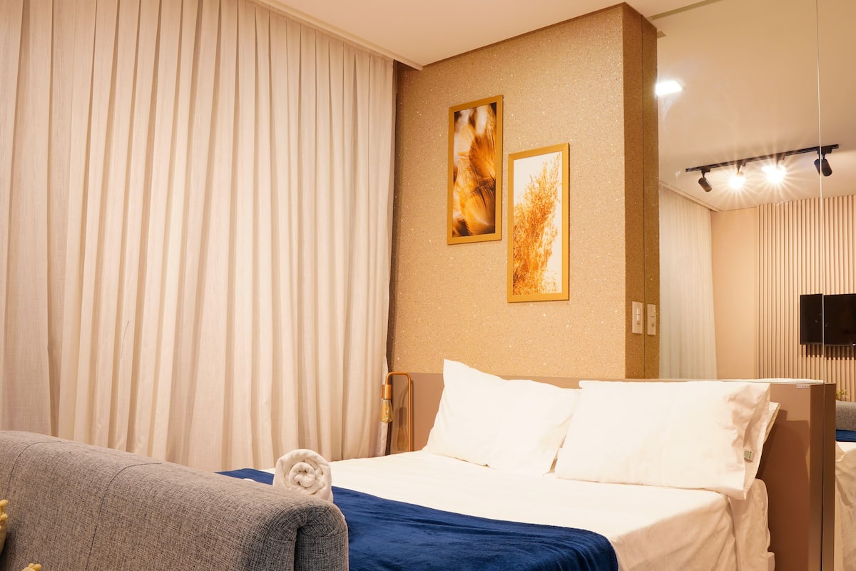 Estudio Club | 1 dormitorio, ropa de cama de alta calidad, decoración individual
