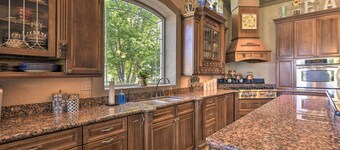 Flawless Durango Home w/ Theater + Pool Table