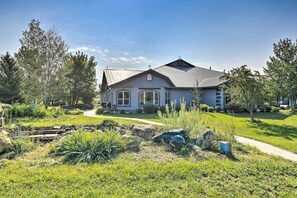House (3 Bedrooms) | Interior - Flawless Durango Home w/ Theater + Pool Table (Durango)