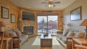 Apartment (2 Bedrooms) | Front of property
