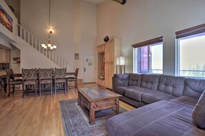 Apartment (2 Bedrooms) | Interior - Ski-in/ski-out Resort Condo in Brian Head! (Brian Head)