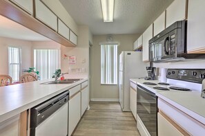 Apartment (4 Bedrooms) | Interior - Close to Disney + Resort Perks: Kissimmee Condo (Kissimmee)