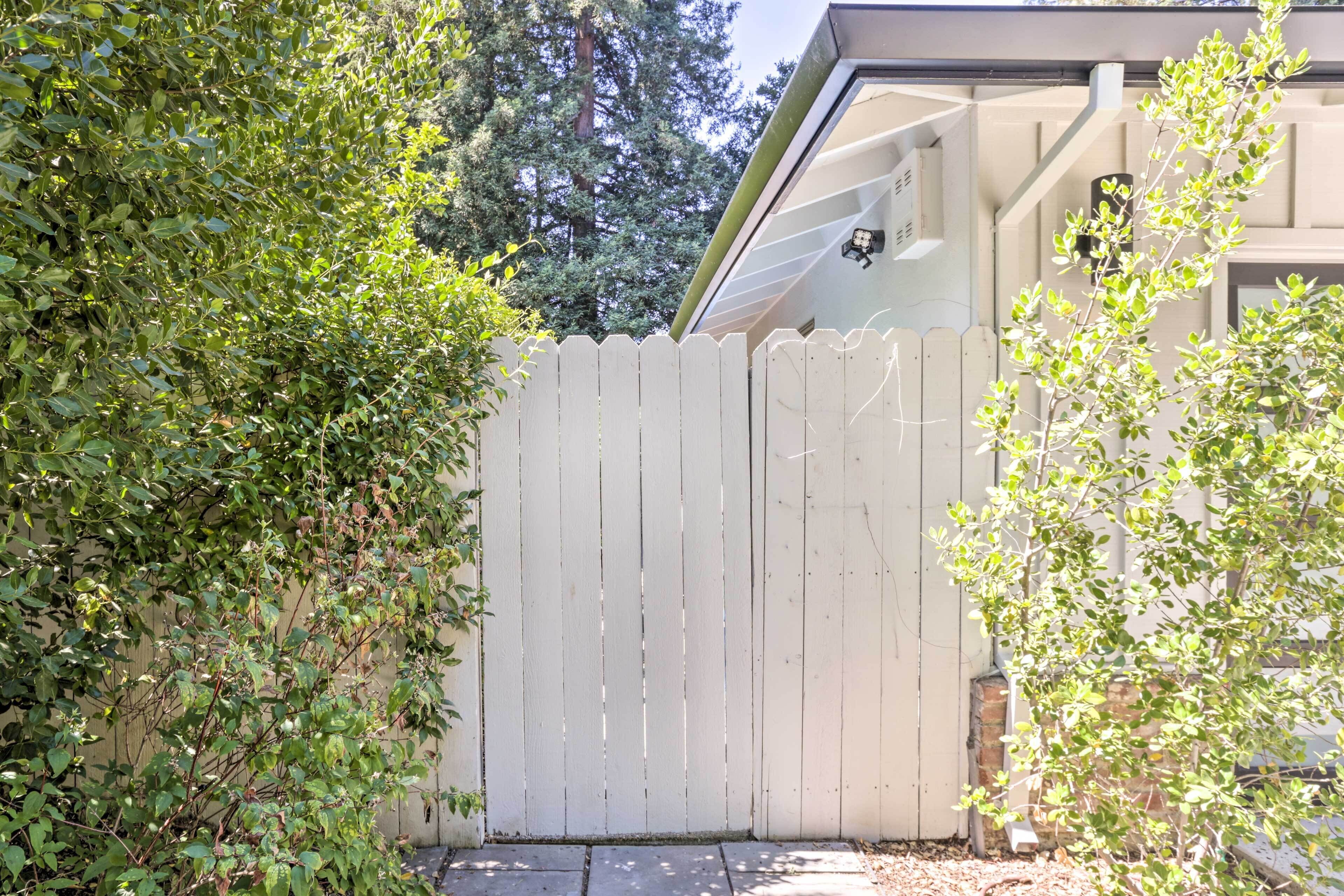 Apartment (0 Bedroom) | Interior