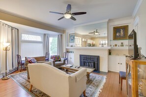 Interior - Updated Sheboygan Home w/ Porch < 1 Mi to Beach (Sheboygan)