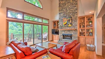 House (3 Bedrooms) | Front of property