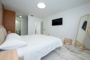 3 Schlafzimmer, Schreibtisch, Reisekinderbett, kostenloses WLAN