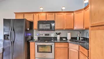 Apartment (1 Bedroom) | Interior