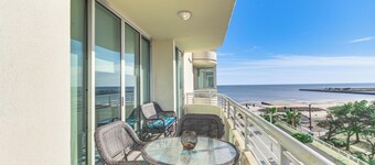 Beachside Biloxi Club Condo: Balcony w/ Ocean View